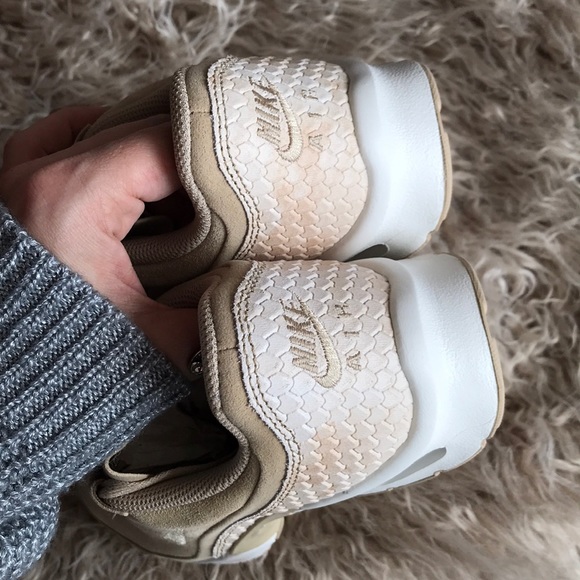 NWT Nike Air Max Jewell Premium Linen - Picture 8 of 8